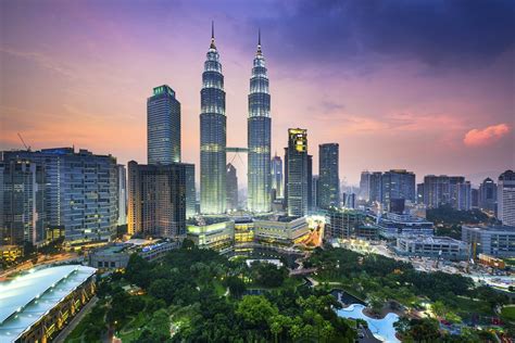 What are the name of the biggest city malaysia, and how big are city by population. Plan & Book- EVA Choices_Kuala Lumpur - EVA Air | America ...