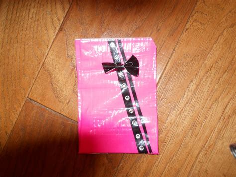 Cut that strip in half lengthwise. 31+ Gift Card Holder DIYs and Ideas | Guide Patterns