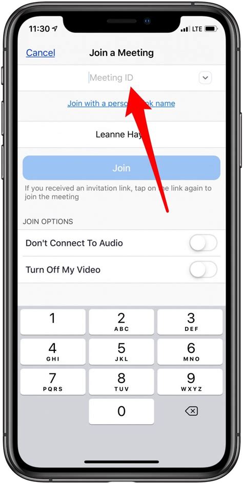 How to Use Zoom on an iPhone & iPad: All the Functions & Features You Need