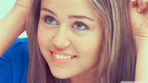 1920x1080px 1080p Free Download Blue Eyes Miley Cyrus On Closeup