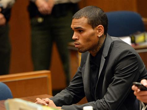 Chris Brown Arrested Charged With Felony Assault In Dc Police Say