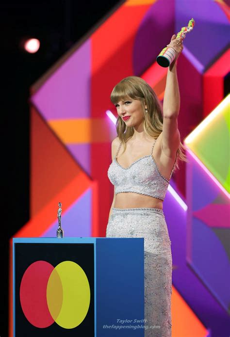 Taylor Swift Nude LEAKED Pics & Sex Tape Porn Video - Scandal Planet