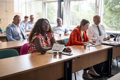 Assita Kanko Mep On Twitter Onze Vrijheid Is Zo Belangrijk En Kwetsbaar We Moeten Doen Wat