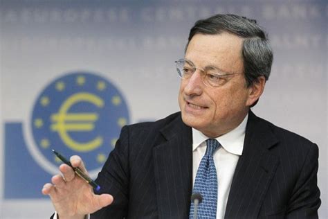 Italy's draghi accepts challenge to form government as parties hesitate. Mario Draghi, sauveur de l'Europe et de l'Euro