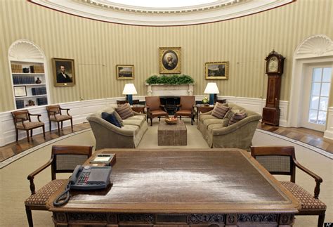 The oval office has an interesting history, and there was a specific inspiration behind its unique shape. Oval Office Makeover (PHOTOS, VIDEO) | HuffPost