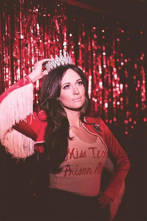 Kacey Musgraves Is Not Pageant Material But Shes Top Pop Material New Album Is Set To Hit