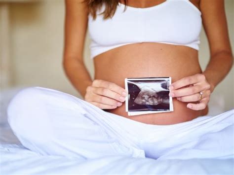 Es geht mir nicht darum eine schwangerschaft festzustellen, sondern ob der arzt bei der normalen untersuchung eine eventuelle schwangerschaft sehen könnte. 59 HQ Photos Schwangerschaft Ab Wann Geschlecht : Die ...