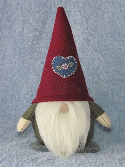 Gnome Pattern Folksy Gnome 620 Etsy Gnome Patterns Gnomes Craft