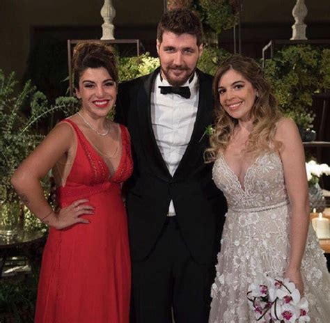 33,883 likes · 8 talking about this. El emotivo mensaje de Gianinna para Dalma Maradona: «Antes ...