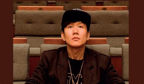 When jj sits in front of the keyboard, he is able to compose a great melody. JJ Lin Reveals Music Video For "By Your Side (Bedtime ...