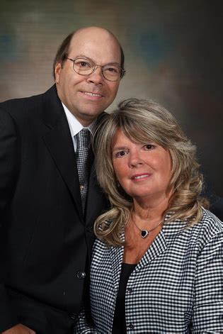 Vice president claudio anasetti, md. TED & EILEEN PASQUARELLO - Pasquarello Tissue Bank