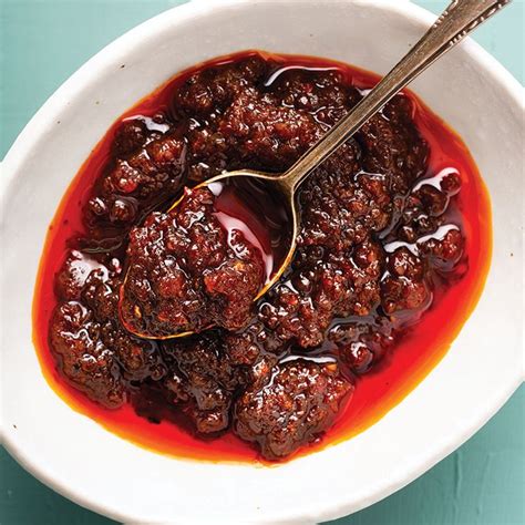 Add the chili, ginger jam, miso and tamari to taste, toss to combine well before adding the prepared snow peas and spring onions. How To: Thai Roasted Chilli Jam (Nam Prik Pao) - Marion's ...