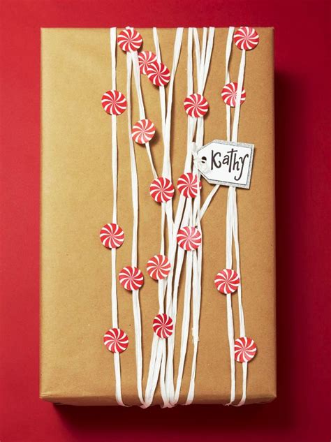 Ok, so the boxes themselves aren't exactly as unique as the others in this section. 30 Gift Wrapping Ideas For Christmas · Inspired Luv