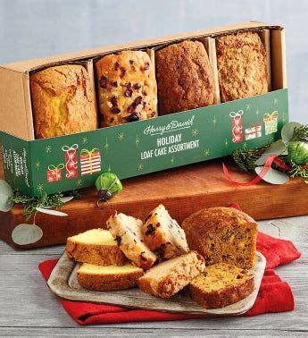 This is a really simple, but really moist and flavourful vegan carrot cake loaf. Holiday Loaf Cakes in 2020 | Loaf cake, Bread packaging, Mini loaf cakes