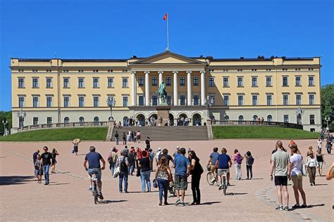 Royal Palace Top Places To See In Oslo And A Symbol Of Norwegian