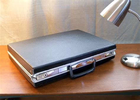 Vintage Samsonite Briefcase Grey Black Hardshell Vintage Attache
