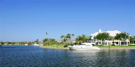 Vero Beach Real Estate | Riverfront Homes