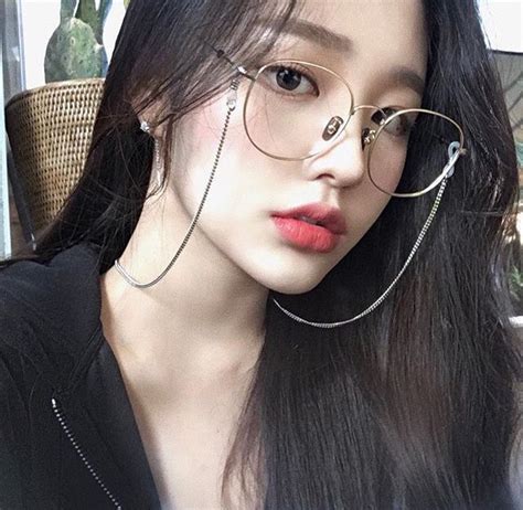 hyun ki ♡ blackpink 5th member ulzzang glasses korean girl photo cute korean girl