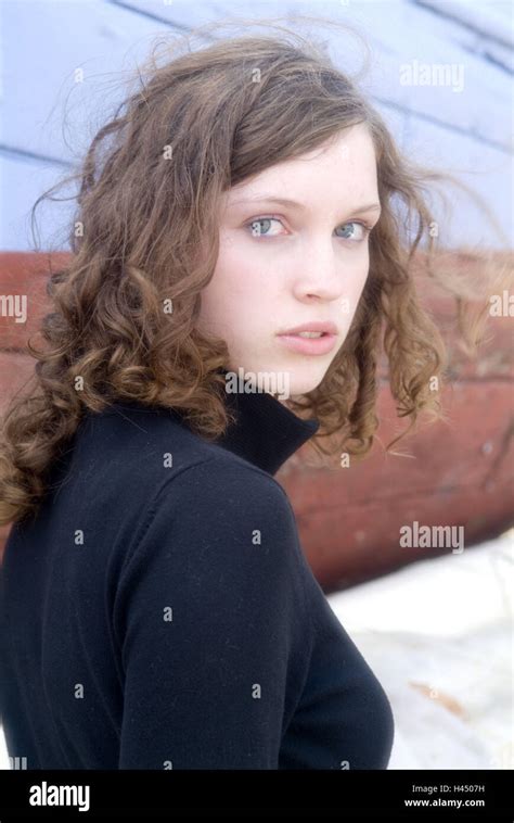 Woman Young Gaze Camera Portrait Series 20 30 Years Brunette Curls Shoulder Gaze