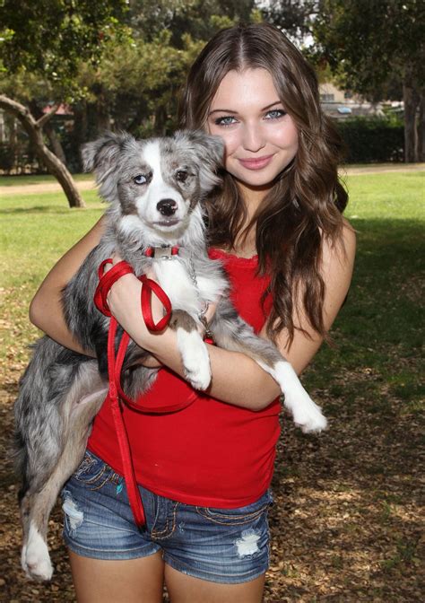 Sammi Hanratty In A Park In North Hollywood Hawtcelebs