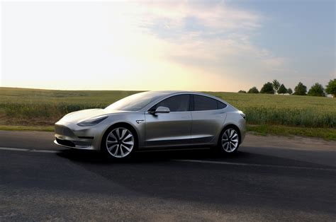 2018 Tesla Model 3 Reviews And Rating Motor Trend