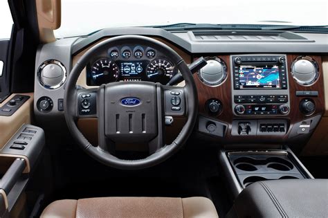Used 2014 Ford F 250 Super Duty For Sale Pricing And Features Edmunds