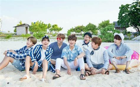 Calling forth all armys, specifically international armys who have been wanting to watch the bts in dubai summer package dvd but have not been click and/or copy the link provided below to watch the bts in dubai summer 2016 package with eng subs! 【BTS】summer package 综艺 中韩字幕合集2015-2017_哔哩哔哩 (゜-゜)つロ 干杯 ...