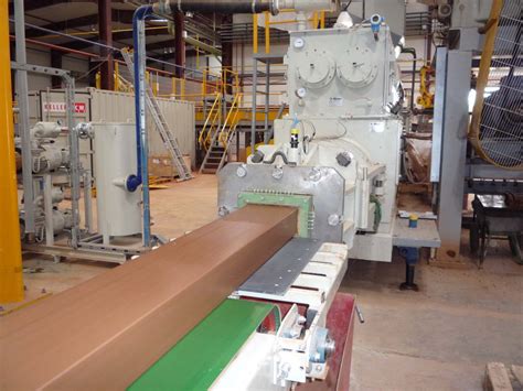 A cube of bricks consists of 500 bricks and weighs approximately 2,000 pounds (907 kg). The weight of a brick pallet: how much does a pallet of a ...