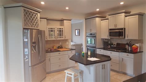 What Color Should I Paint My Kitchen With White Cabinets