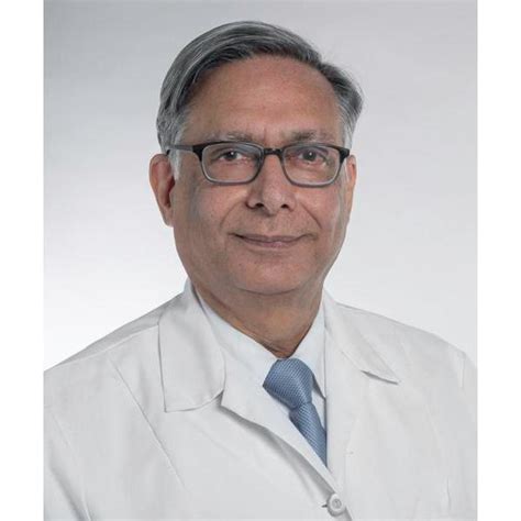 Dr Arun Agarwal Md Carmel Ny Critical Care Specialist