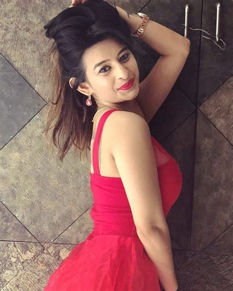 Instagram Post By Ankita Dave • Jan 20 2019 At 810am Utc Beautiful Indian Actresses Actresses