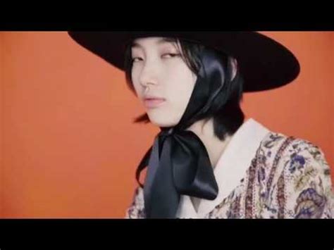 Bae Suzy ..short hair New - YouTube
