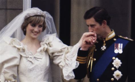 The wedding of prince charles and lady diana spencer took place on wednesday 29 july 1981 at st paul's cathedral in london, united kingdom. 'The Crown': Prince Charles and Diana Wedding Details—Why ...