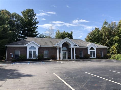 7 Executive Park Dr, Clifton Park, NY - Property Listing from Davies-Davies