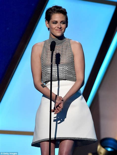 Kristen Stewart Top Slips While Presenting Hollywood Film Award Daily Mail Online