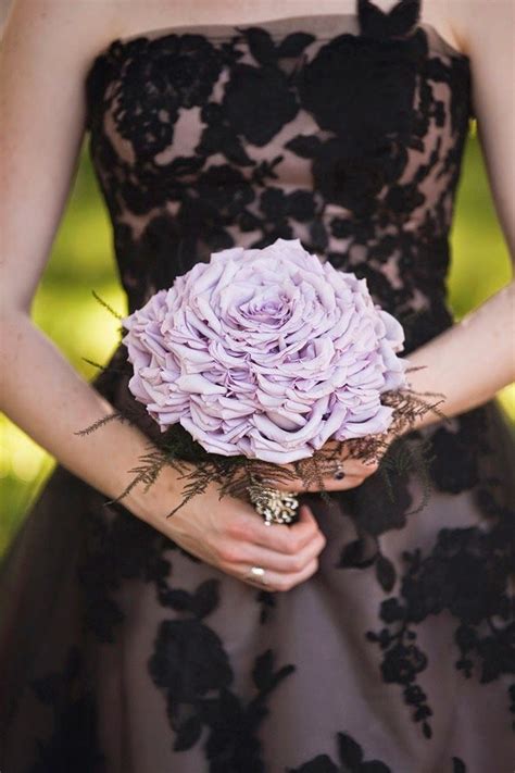 12 Stunning Wedding Bouquets 29th Edition Belle The Magazine