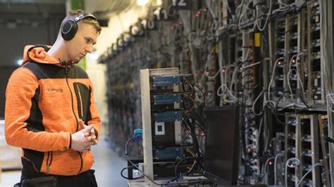 Bitcoin mining occurs when computers verify existing bitcoin transactions by solving complex mathematical problems, and then receive bitcoin genesis mining, one of the largest crypto miners in iceland, has opened three mining facilities in iceland and in 2016 ceo marco streng speculated. Iceland is a bitcoin miner's haven, but not everyone is ...