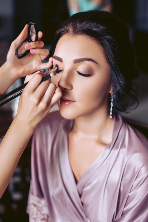 Should You Tip Mac Makeup Artist Saubhaya Makeup