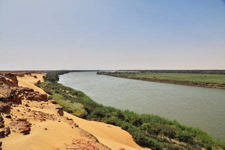 اثيوبيا عرضت تبادل المعلومات دون اتفاق قانوني ملزم وهو ما لا يقبل به السودان. معلومات عن سد النهضة فى إثيوبيا - موقع المزيد