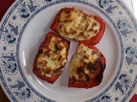 Secondi piatti gustosi con la ricotta. Peperoni ricotta e pancetta: la ricetta
