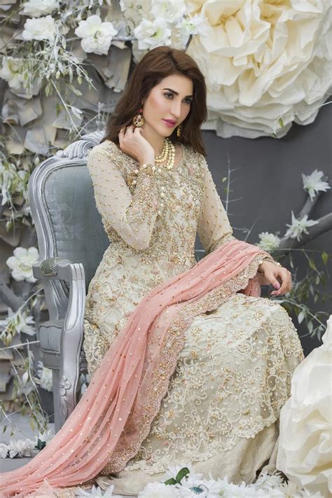 Fancy bridal maxi dress pakistani online 2021 is classical dress from latest bridal collection. The 25+ best Pakistani maxi dresses ideas on Pinterest ...
