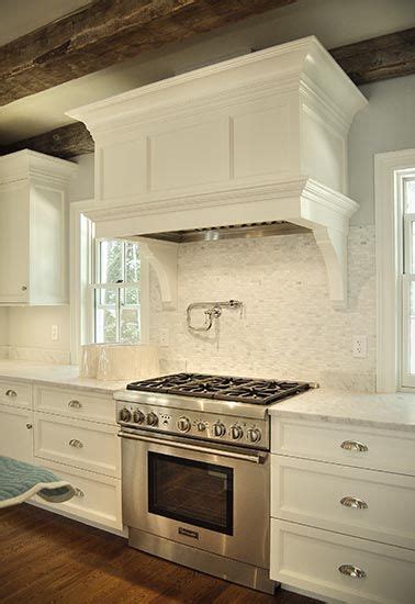 This is marble hooded henley by uncl on vimeo, the home for high quality videos and the people who love them. Love this range hood, marble backsplash, lots of white and ...