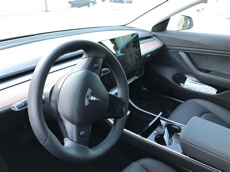 2021 tesla model 3 interior: Tesla Model 3 first test drives hit the road in the U.S ...