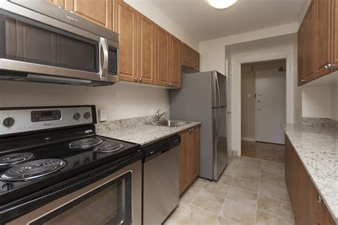 Located in surfside, champlain towers is a 3 building condominium complex located on the water. Champlain Towers | Homestead