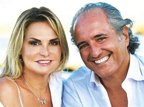 È nell'oceano indiano, a mauritius per la precisione, con il fidanzato. Simona Ventura e Giovanni Terzi a un passo dalle nozze ...