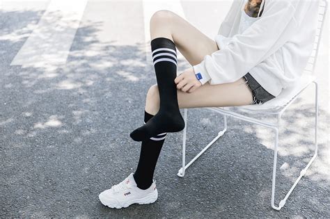 Japanese Young Girl High School Knee High Tube Socks Buy Young Girls Knee High Socksgirls