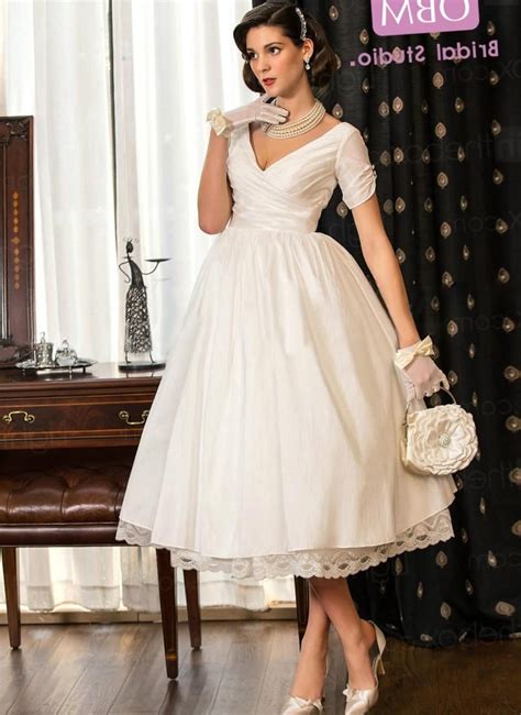 Here, 25 short dresses that may just give the lengthy, dramatic wedding gown a run for its money—and its length, size, and scale. 2016 White Ivory Plus Size Wedding Dresses with Cap Sleeve ...