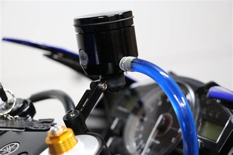 Rizoma Front Brake Reservoir With Super Blue Race Brake Fluid Brembo