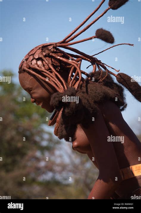 Himba Tribe Young Woman Dancing Cunene Province Oncocua Angola Stock