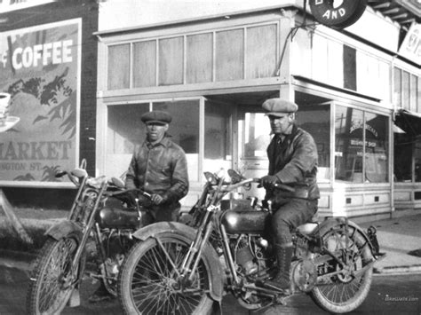 The ama motorcycle hall of fame, closed to visitors since march 20 in compliance with ohio's coordinated response to the coronavirus pandemic, reopened on monday, june 22, for the enjoyment of fans and students of. Harley Davidson Motorcycle: Harley Davidson History